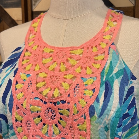 Lilly Pulitzer Pearl Shift Mini Dress Lace Neckline Wade and Sea sz 2 - Picture 4 of 12